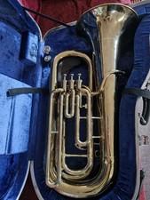 Tuba B&H 677 Eb