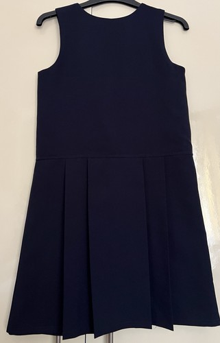 Lynton banner pleated school - lynton,
