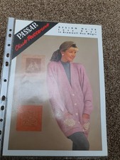 Passap E6000 Knitting Machine