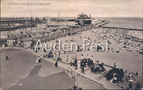 1915 lowestoft harbour - 1915,