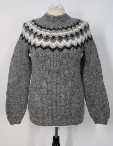 Handknitting association - handknitting, of