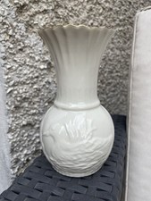 Belleek Collectors Society Vase With Ducks