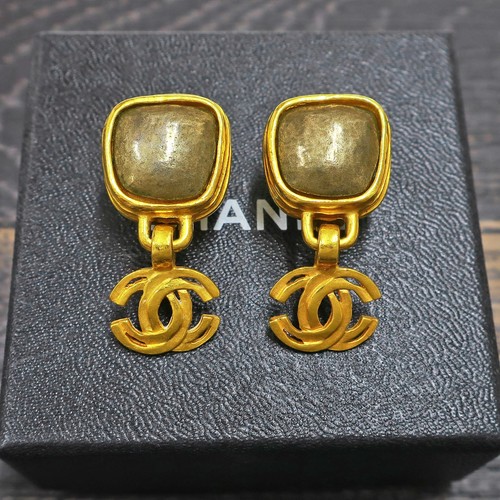 Chanel gold plated - plated, cc