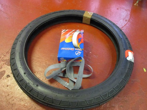 Honda 125 vee rubber front - cg,