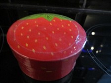 BOOTS STRAWBERRY NATURAL