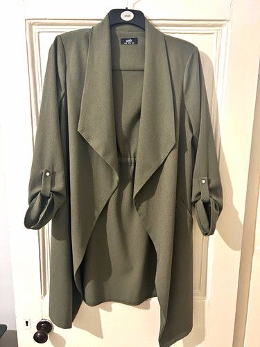 Wallis green open front - wallis,