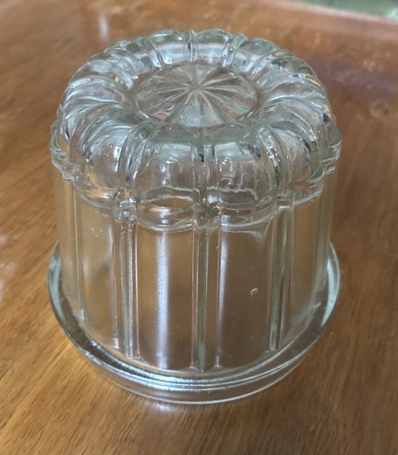 Vintage pressed glass - pressed,