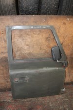 BFD082800 1991 LAND ROVER DEFENDER 110 WOLF FRONT DOOR O/S