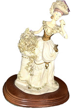 VINTAGE Porcelain Lady