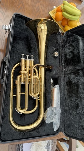 Yamaha tenor horn - yamaha,