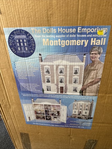 Montgomery hall dolls house - montgomery,
