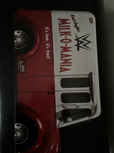 Milk mania action figure - o',