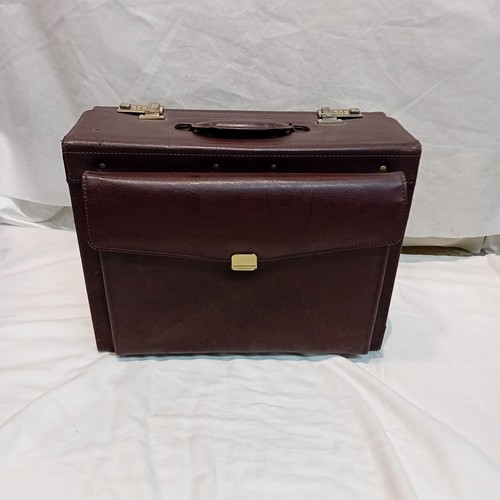 Jacob briefcase burgundy - briefcase,