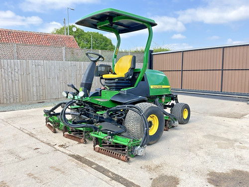 2011 john deere 7700 - 5, gang