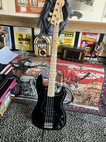 Squier affinity bass - squier, p