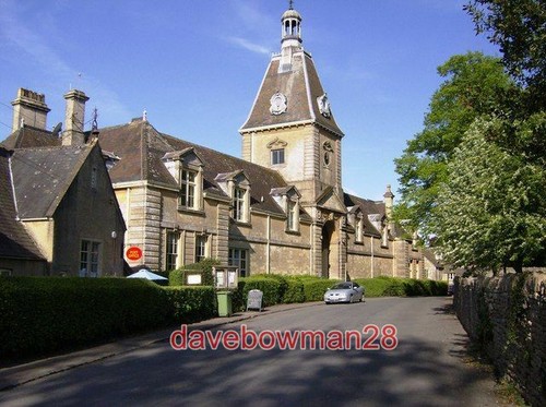 Photo rendcomb college - college, this