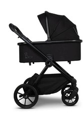 Cosatto Giggle 4 Black pram