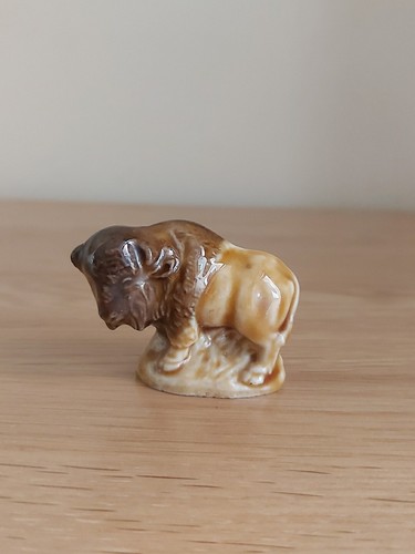 Vintage wade whimsie bison - wade,