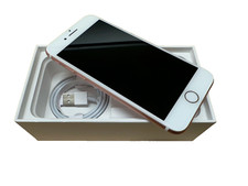 New Boxed Apple iPhone 7 32GB
