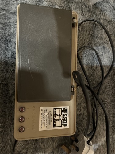 Jessops battery charger - battery,
