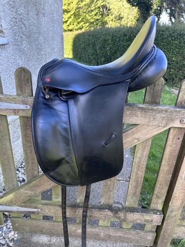 Albion slk dressage saddle - albion,