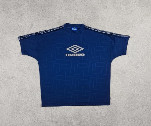 Umbro 90s training top logo - umbro,
