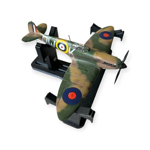Mini model makers aircraft - model,