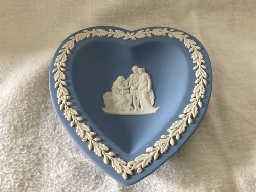 Wedgwood blue jasperware heart - blue,