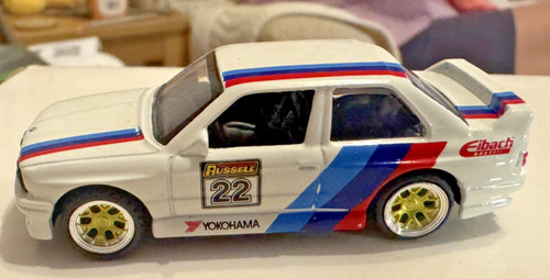 Maisto 1988 bmw - maisto, m3
