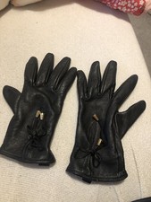 Black Leather Gloves M&S Size Small Bow 