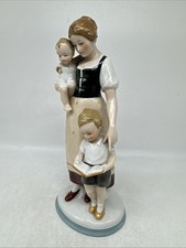 Porcelain Figurine Woman with 2 Children Fasold & Stauch G.21.