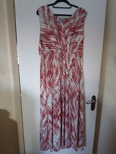 Ann Harvey Size 18 Red White