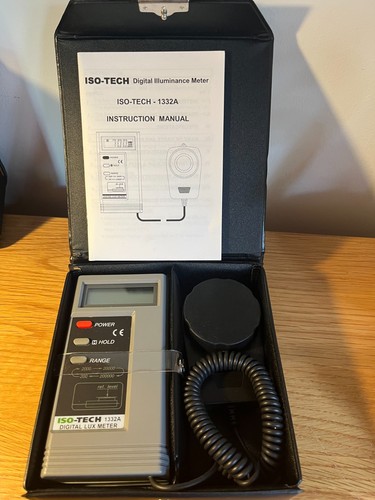 Iso tech digital illuminance - iso-tech,