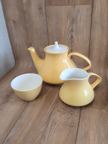 Vintage poole pottery twintone - poole,
