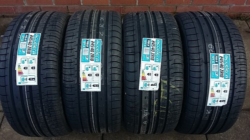 Accelera tyres - x,