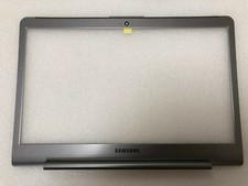 NEW Samsung NP530U NP530U4BL Screen Bezel - No26