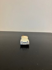 Dinky Toys 105 Triumph TR2