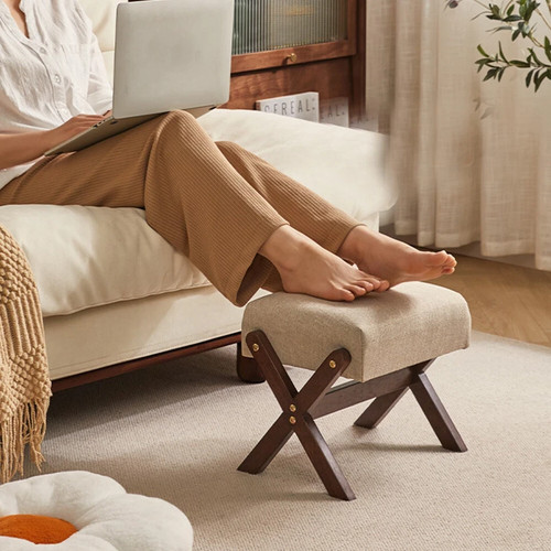 Small footstool shoe changing - small,