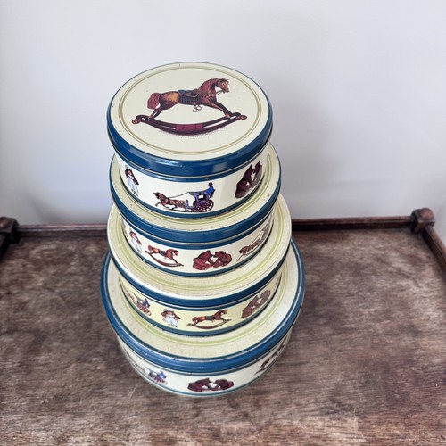Vintage cake tins - set, 4