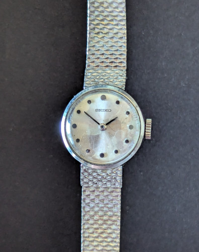 Seiko ladies analog - seiko, watch