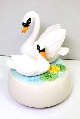 Otagiri music box - box, swans