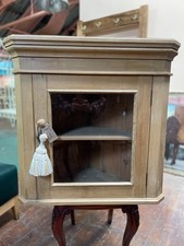 Antique corner unit in pine /