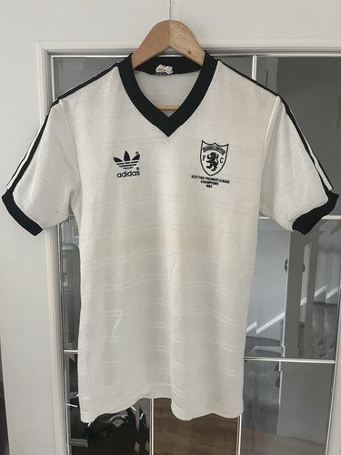Dundee united 1983 - united, away