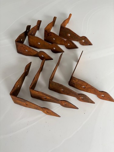 Antique metal corner - antique, brackets