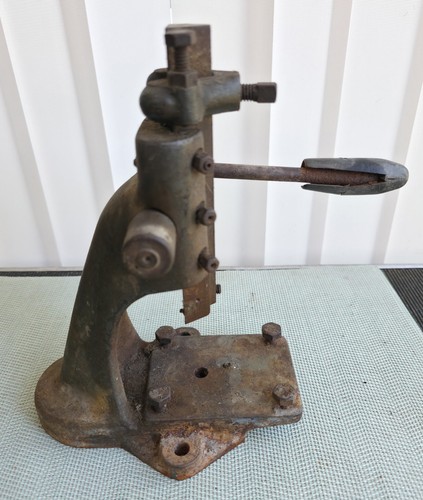 Vintage btg small bench press - vintage,