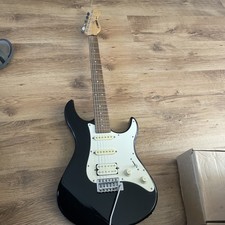 Yamaha EG112C Strat Electric