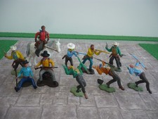 BRITAINS SWOPPET COWBOYS  TOY