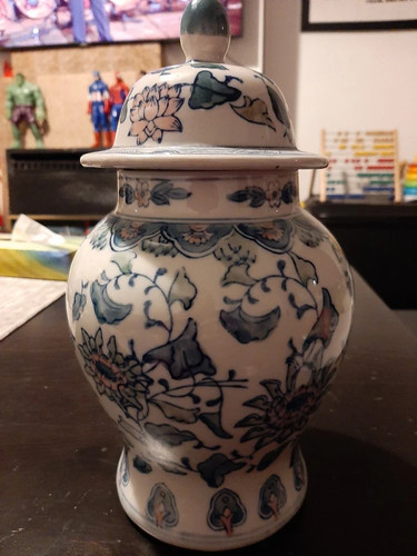 Chinese blue white pink - 11",