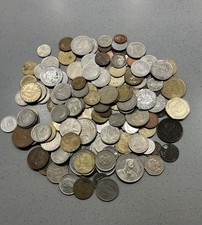 A COLLECTION OF 134 MIXED WORLD COINS IN  USED CONDITION JOB LOT