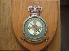 VINTAGE WALL PLAQUE ROYAL AIR